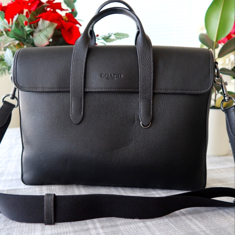 Coach Sullivan Portfolio Brief (Leather)